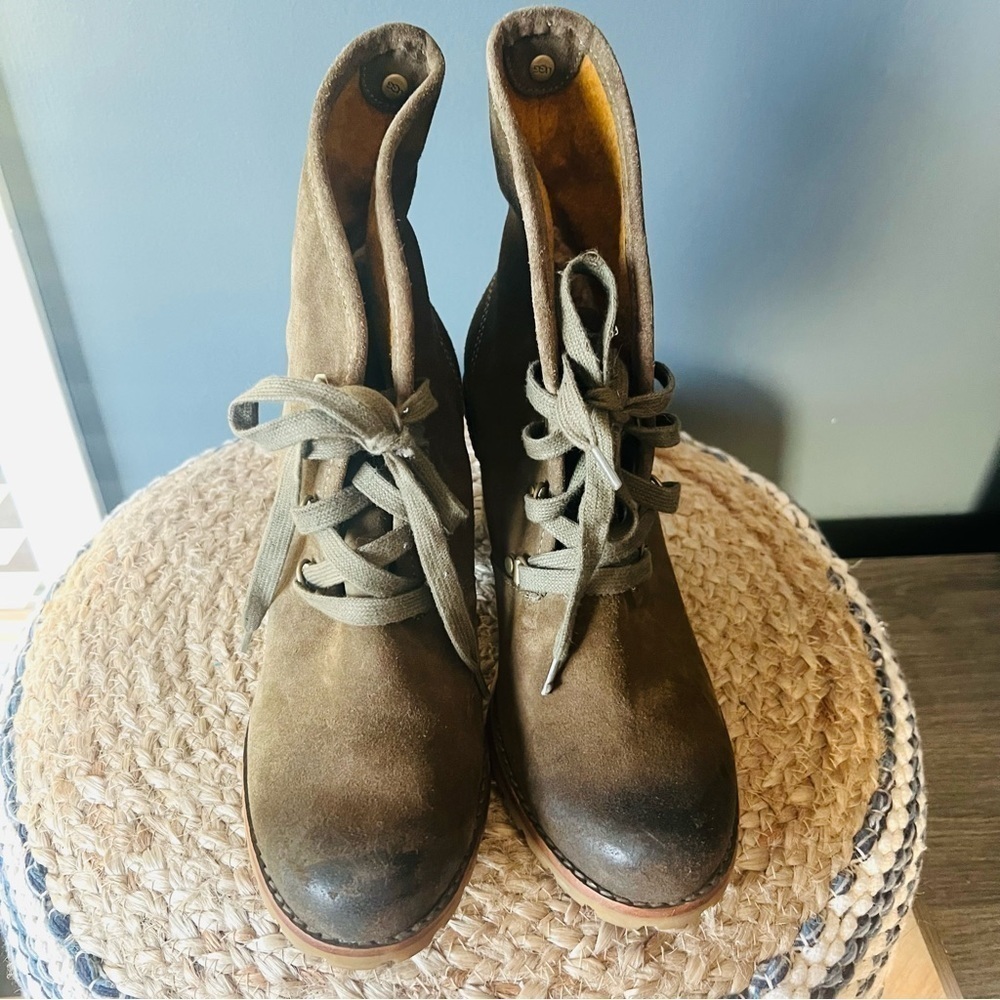 UGG Australia Calynda Olive Suede Ankle Boots - Picture 4 of 13
